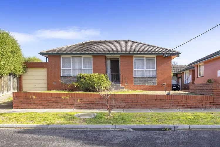 Main view of Homely unit listing, Unit 1/1B Wild Cherry Rd, Ormond VIC 3204
