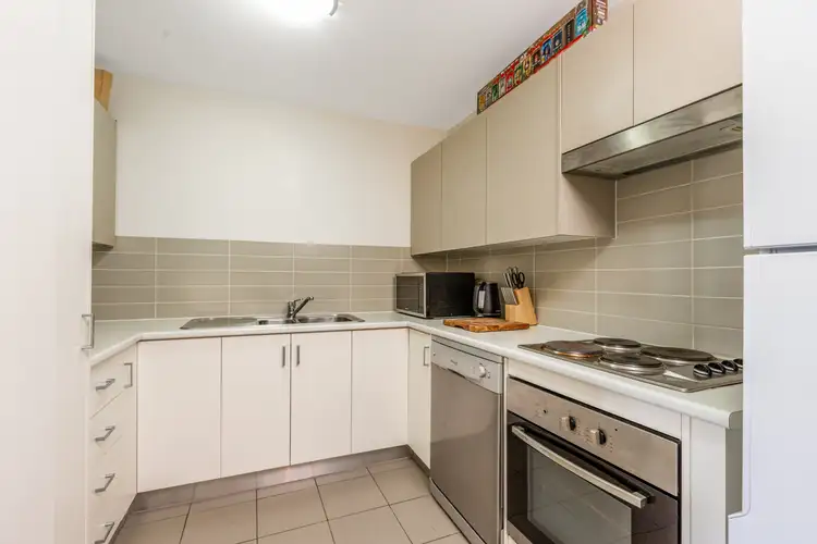 Fourth view of Homely unit listing, Unit 302/738 Hunter St, Newcastle West NSW 2302