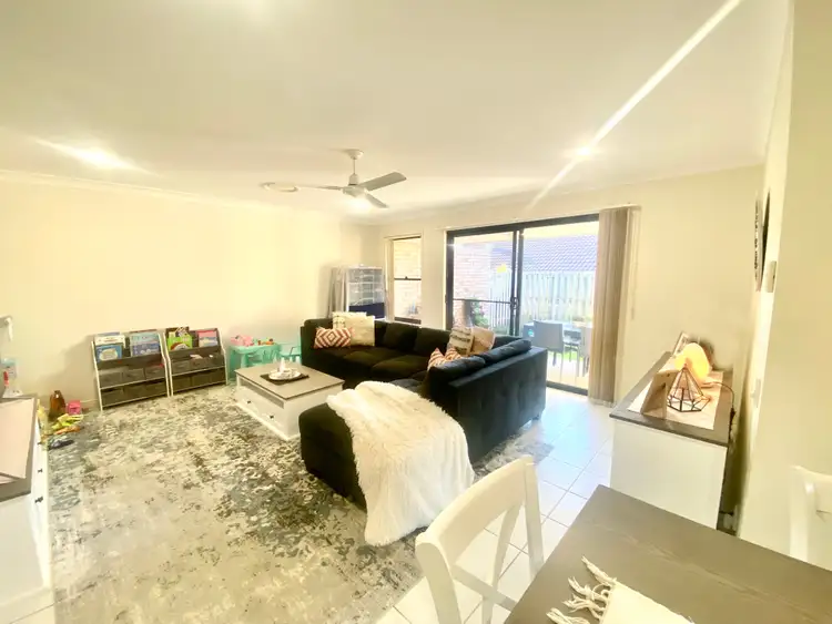 Fifth view of Homely house listing, 2 Shawnee Cres, Pimpama QLD 4209