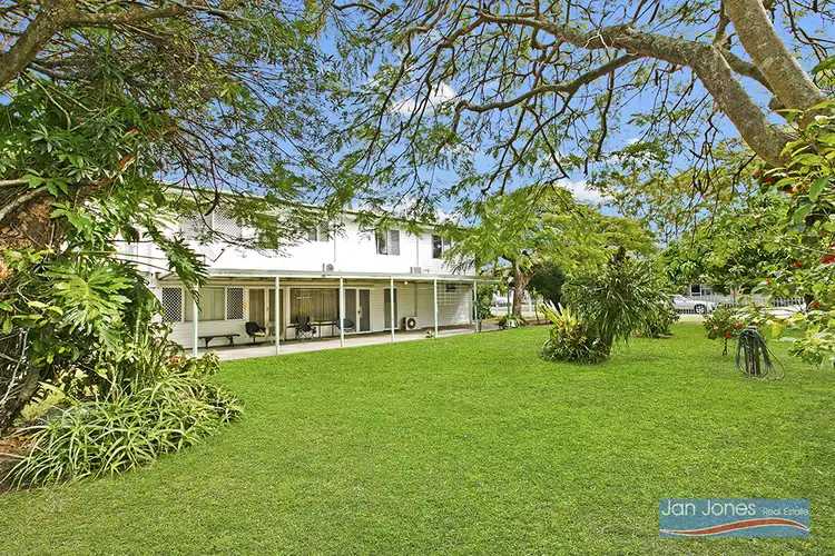 2 Lane Street, Clontarf QLD 4019