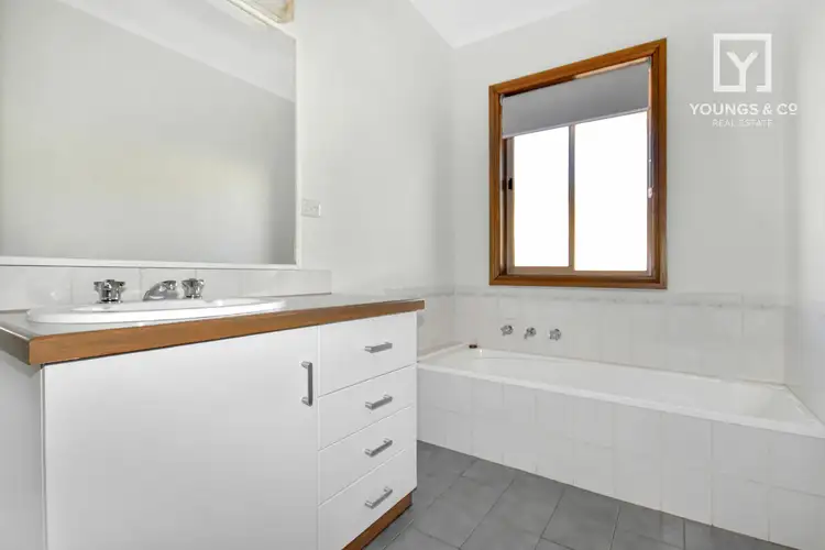 Sixth view of Homely unit listing, Unit 4/5 Middleton St, Shepparton VIC 3630