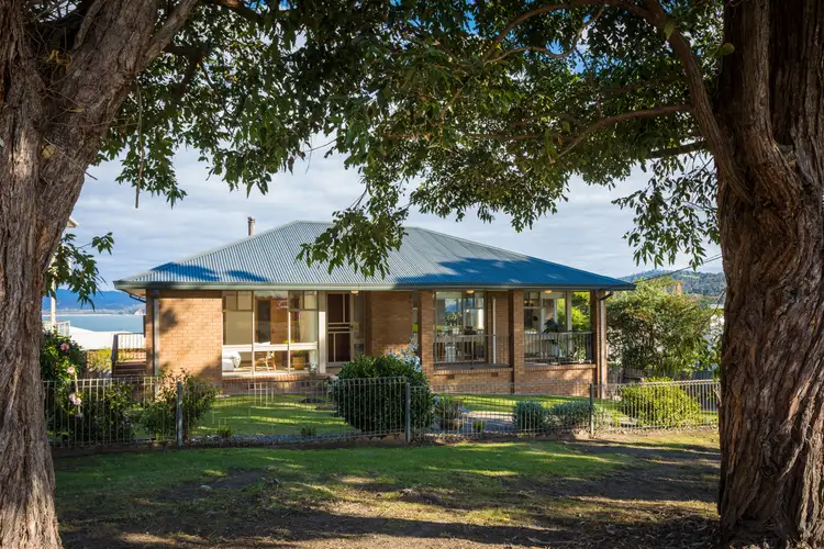 261 Imlay St, Eden NSW 2551