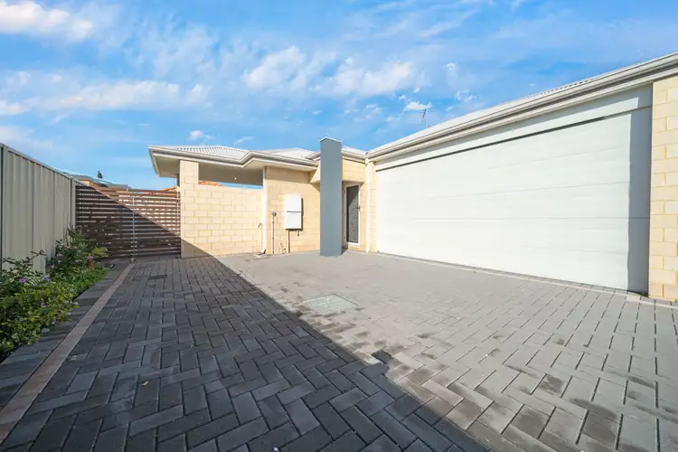 48C Medbury Rd, Westminster WA 6061