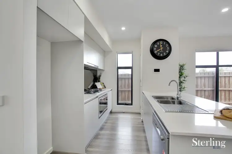 Sixth view of Homely house listing, 3 Scarlet Walk, Tarneit VIC 3029