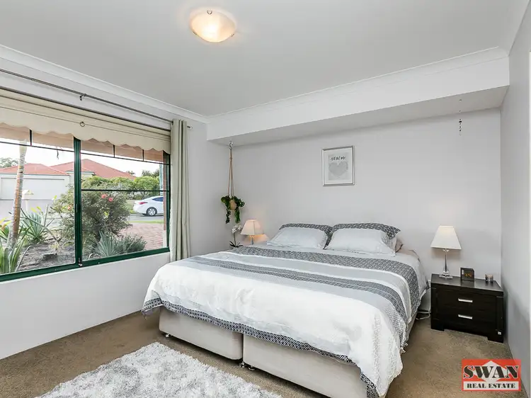 Fourth view of Homely house listing, 4 Sumreal Cl, Swan View WA 6056