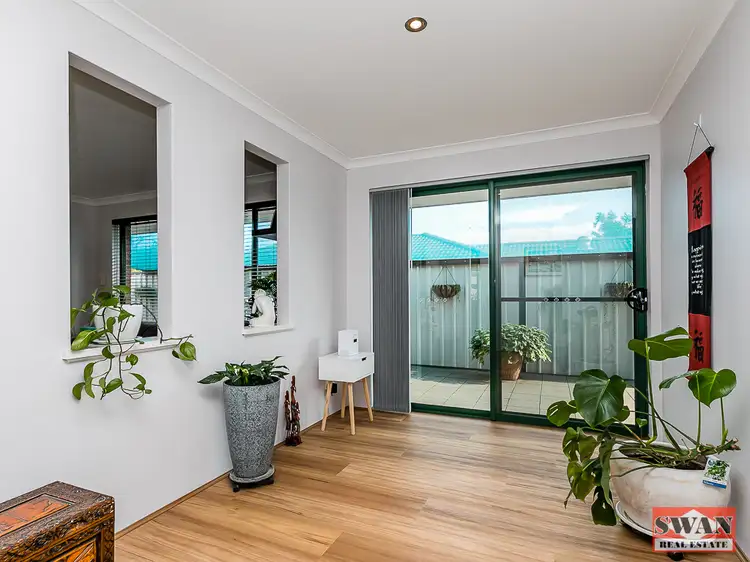 Seventh view of Homely house listing, 4 Sumreal Cl, Swan View WA 6056