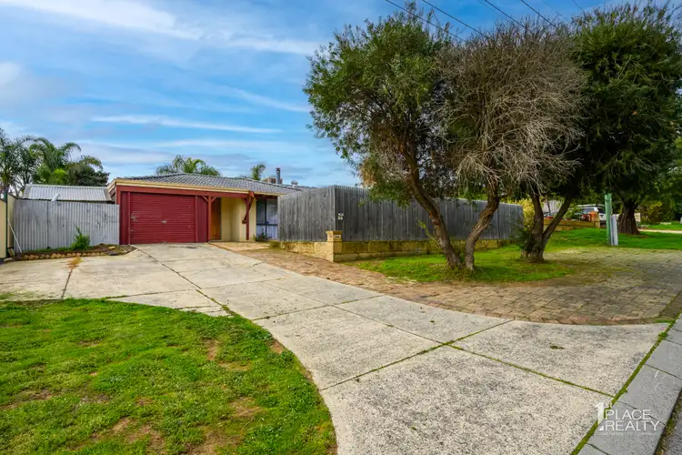 Second view of Homely house listing, 5 Simmons Loop, Parmelia WA 6167