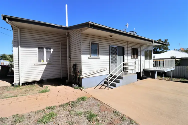 4 Larch St, Mount Isa QLD 4825