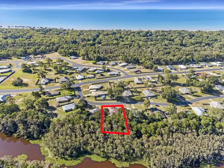 31 Monarch Avenue, Moore Park Beach QLD 4670
