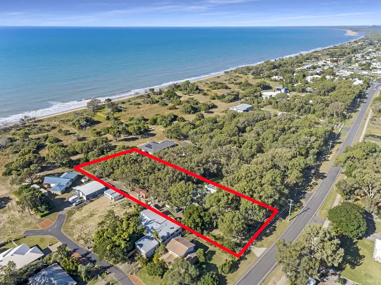42 Sylvan Dr, Moore Park Beach QLD 4670