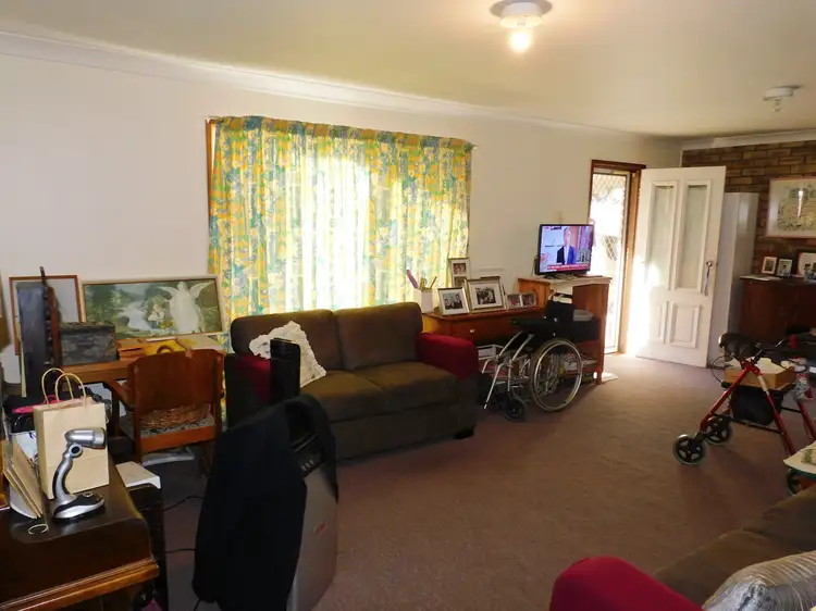 Seventh view of Homely semi-detached listing, 8 Bell Pl, Warwick QLD 4370