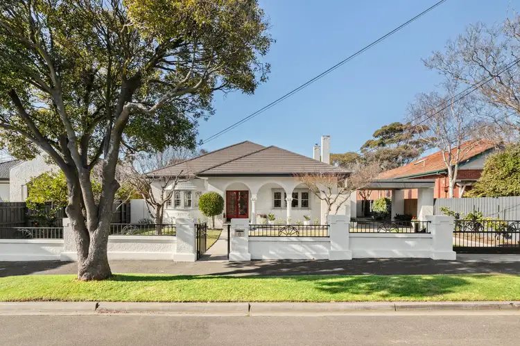 8 Kilrush St, Brighton VIC 3186