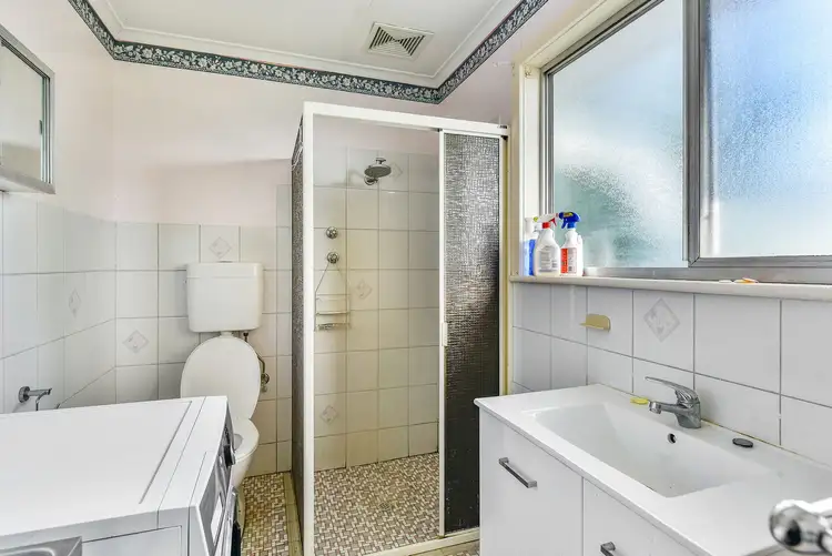 Seventh view of Homely house listing, 1 Julian St W, Penola SA 5277