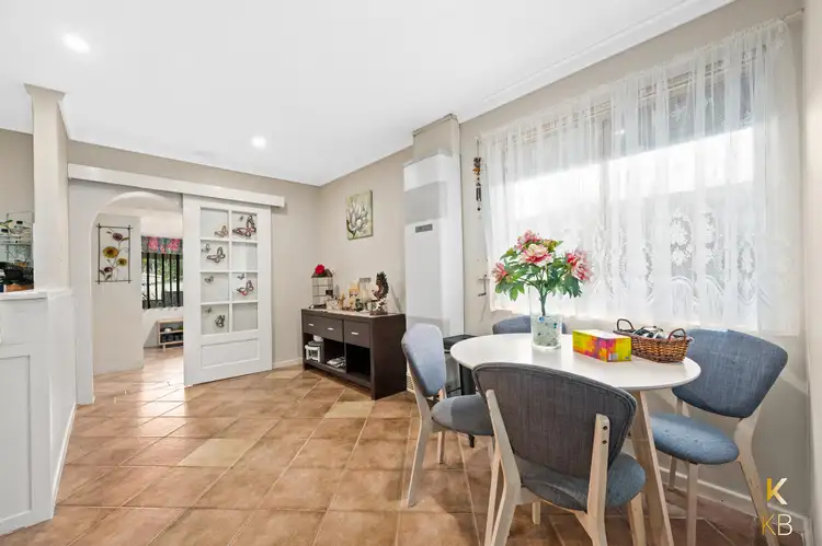 Seventh view of Homely house listing, 10 Hume Ct, Parmelia WA 6167