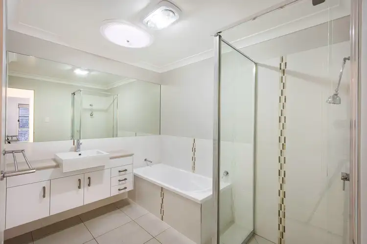 Fifth view of Homely unit listing, Unit 4/13 Ocean St, Rangeville QLD 4350