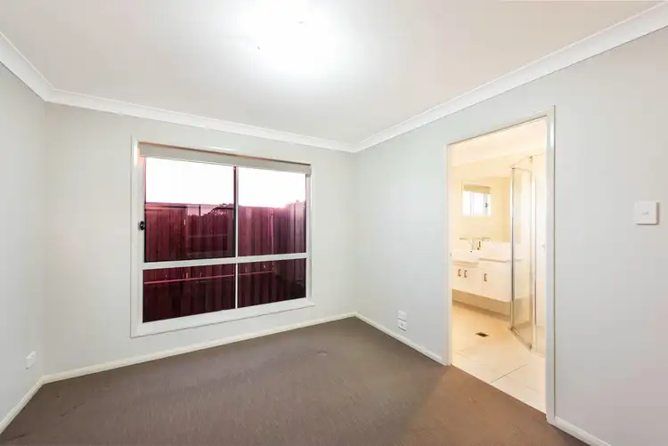 Sixth view of Homely unit listing, Unit 4/13 Ocean St, Rangeville QLD 4350