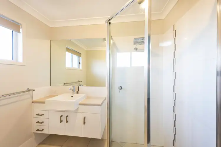 Seventh view of Homely unit listing, Unit 4/13 Ocean St, Rangeville QLD 4350