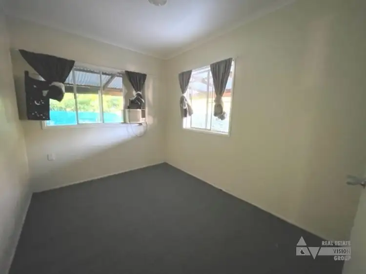 Second view of Homely house listing, 35 Rockhound Rd, Sapphire QLD 4702