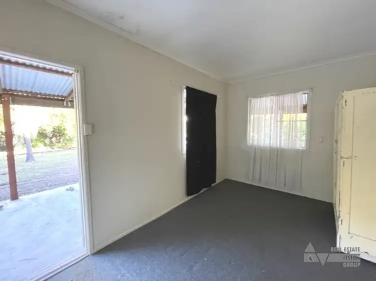 Fifth view of Homely house listing, 35 Rockhound Rd, Sapphire QLD 4702