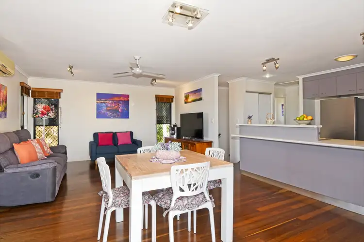 Sixth view of Homely house listing, 50 Linden Cres, Qunaba QLD 4670