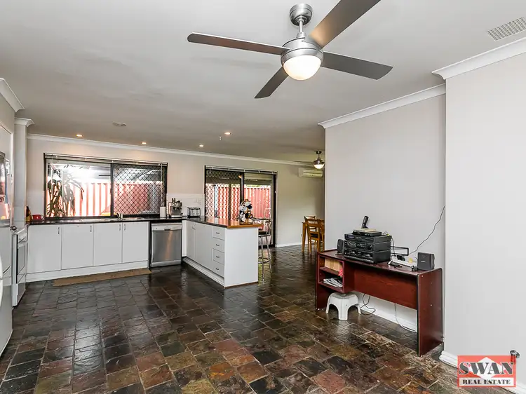 Fifth view of Homely house listing, 47 Kangaroo Ent, Stratton WA 6056