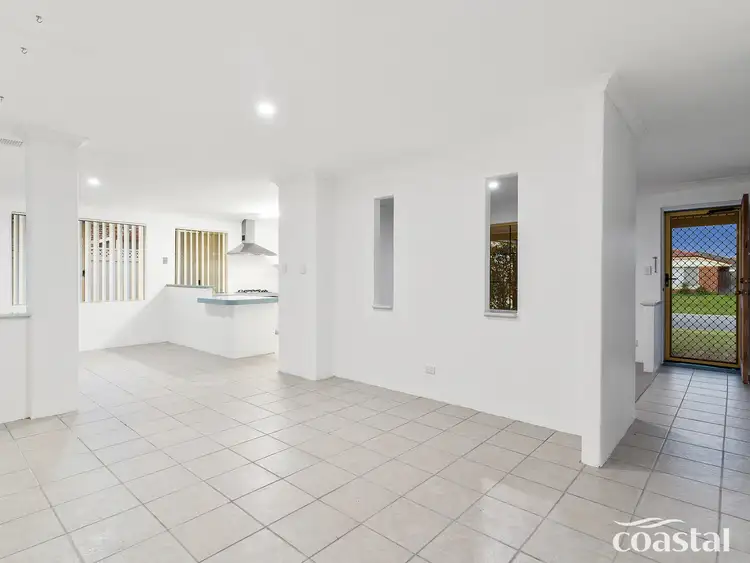 Sixth view of Homely house listing, 6 Maroon Pl, Warnbro WA 6169