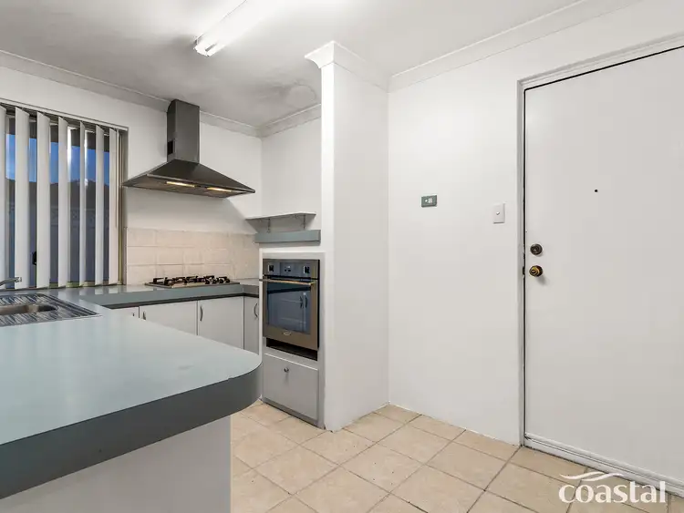 Seventh view of Homely house listing, 6 Maroon Pl, Warnbro WA 6169