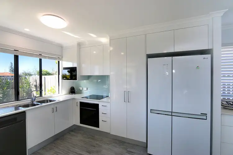 Fourth view of Homely unit listing, Unit 1/4 Bargara Lakes Dr, Bargara QLD 4670