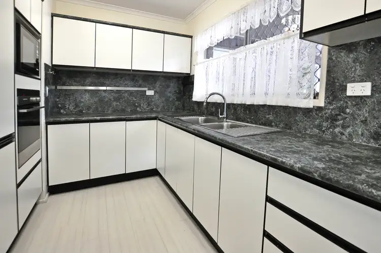 Fifth view of Homely house listing, 17 Begonia St, Daisy Hill QLD 4127