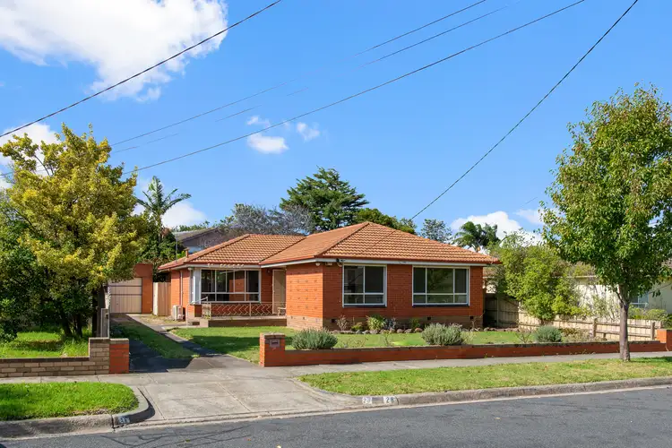 Main view of Homely house listing, 28 Lincoln Dr, Cheltenham VIC 3192