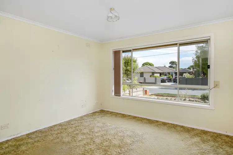Fifth view of Homely house listing, 28 Lincoln Dr, Cheltenham VIC 3192