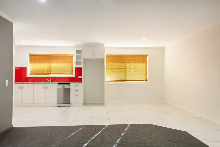 Fifth view of Homely unit listing, Unit 33/2 Benjamin St, Mount Lofty QLD 4350