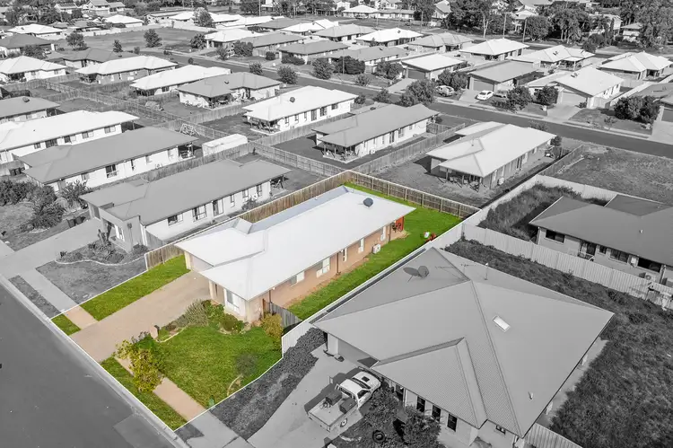 Third view of Homely house listing, 4 Onyx St, Emerald QLD 4720