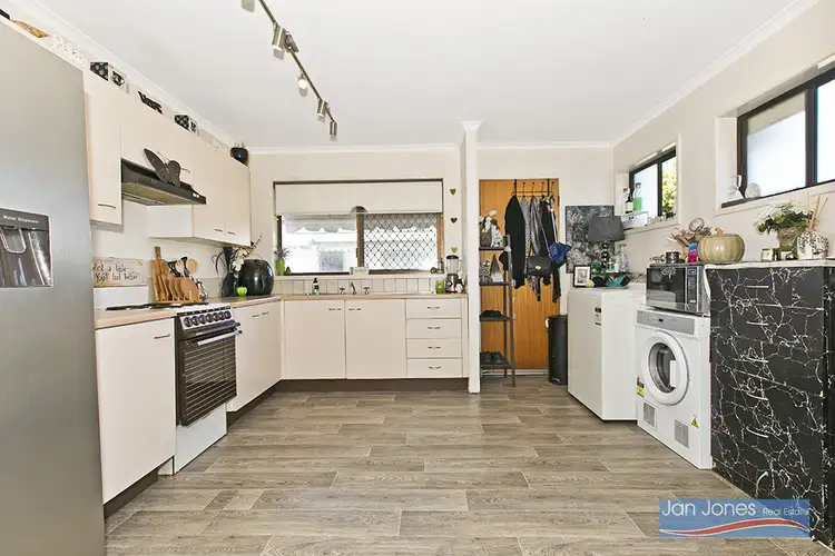 Fourth view of Homely unit listing, 3/2 Drambuie Court, Kippa-ring QLD 4021