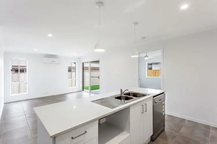 Fourth view of Homely unit listing, 3B Tatum Ct, Glenvale QLD 4350
