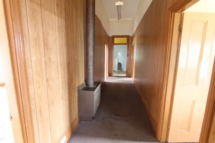Fourth view of Homely house listing, 18 Cummings St, Merredin WA 6415