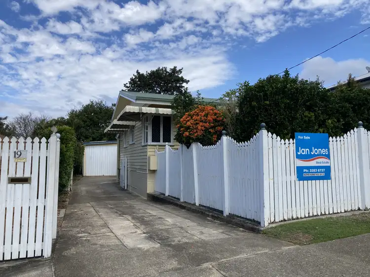 199 King St, Clontarf QLD 4019