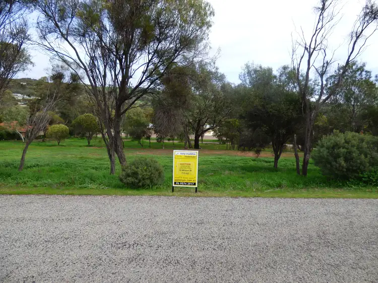 15 Wilson Street, Toodyay WA 6566