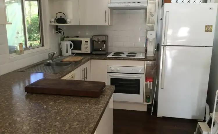 Fifth view of Homely house listing, 10 Welsby St, Coochiemudlo Island QLD 4184
