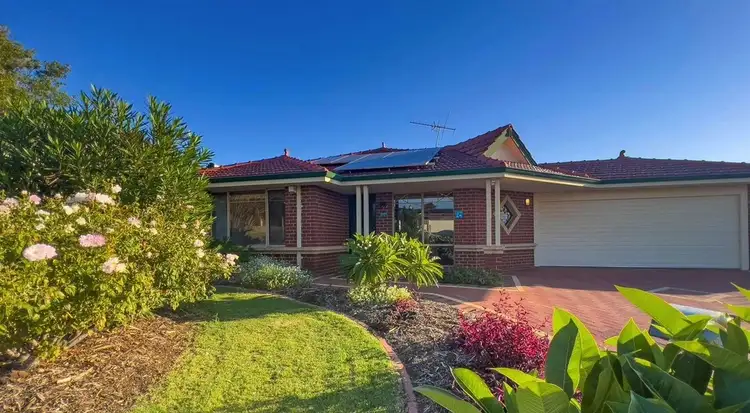 4 Lanskie Ct