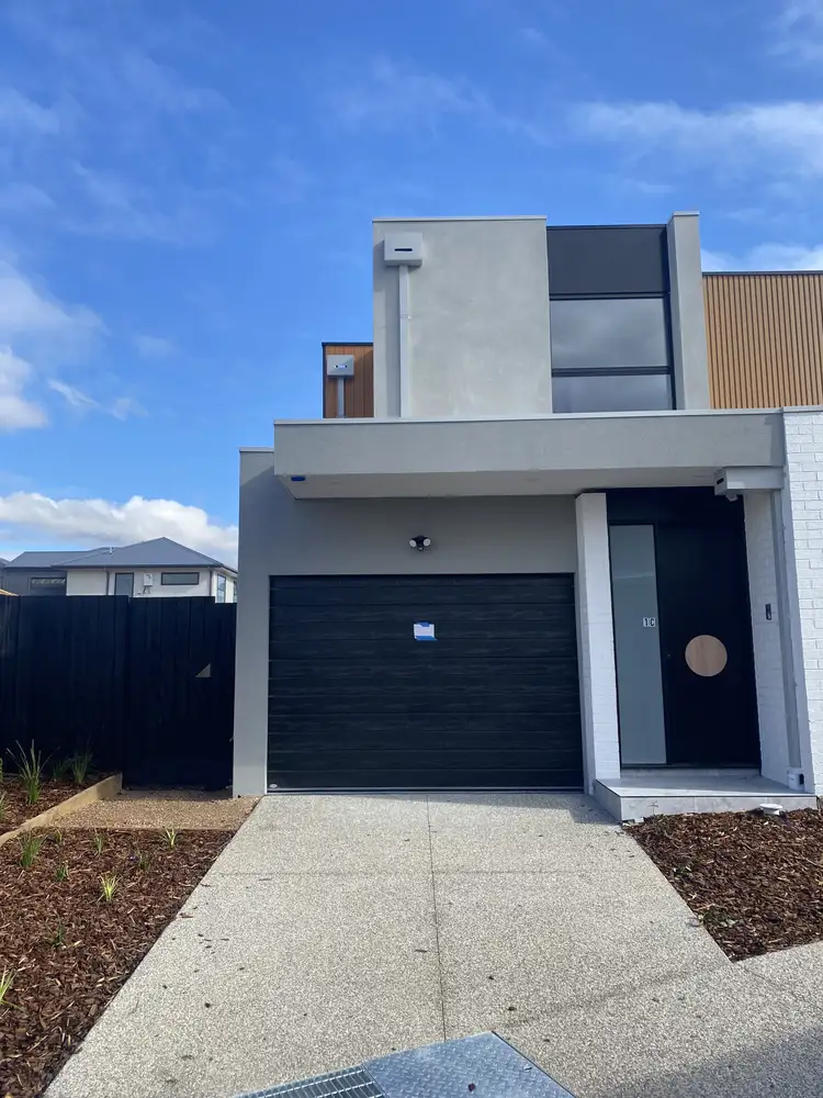 Main view of Homely townhouse listing, 4/1 WOOD STREET, Avondale Heights VIC 3034
