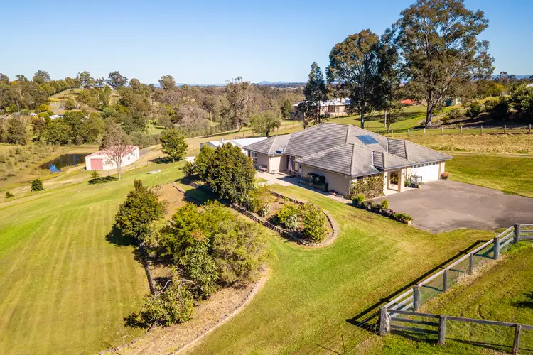 37 Aub Upward Close, Singleton NSW 2330