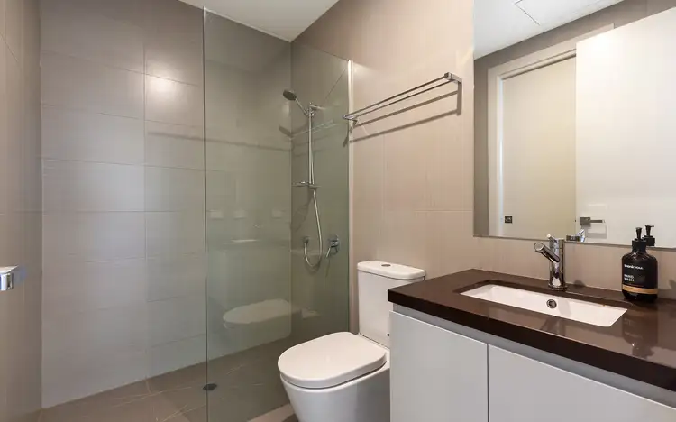 Sixth view of Homely apartment listing, 9/11 Railway Crescent, Hampton VIC 3188