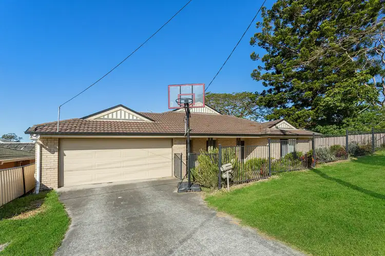 5 Bridge St, North Booval QLD 4304
