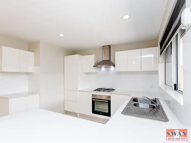 Fourth view of Homely house listing, Unit 5/4 Rhine Way, Swan View WA 6056