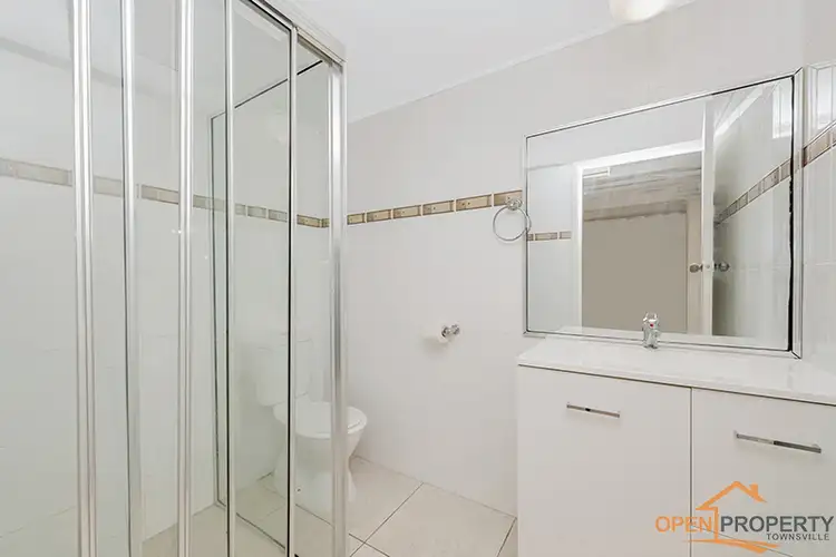 Seventh view of Homely house listing, 10 Lillipilli St, Vincent QLD 4814