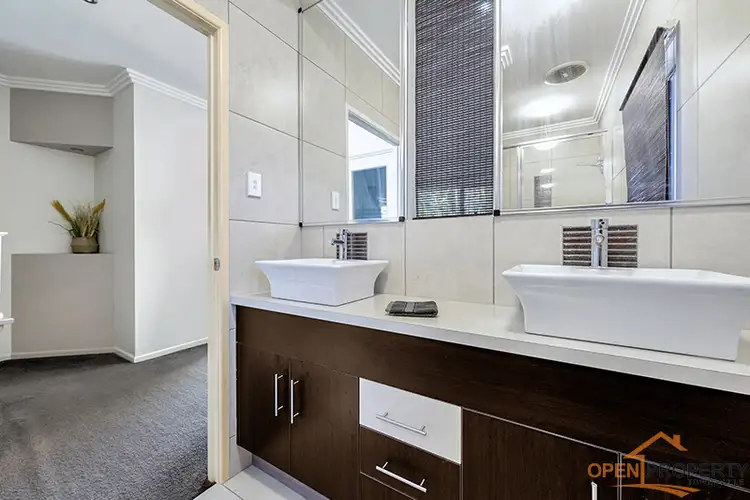 Fifth view of Homely house listing, 12 Kalynda Pde, Bohle Plains QLD 4817