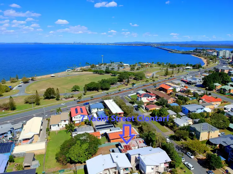 7 Yacht St, Clontarf QLD 4019