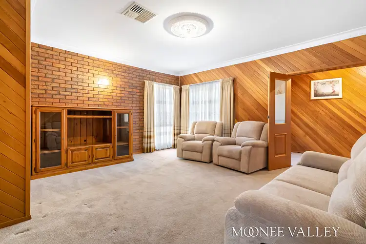 Second view of Homely house listing, 6 Fenwick Place, Avondale Heights VIC 3034