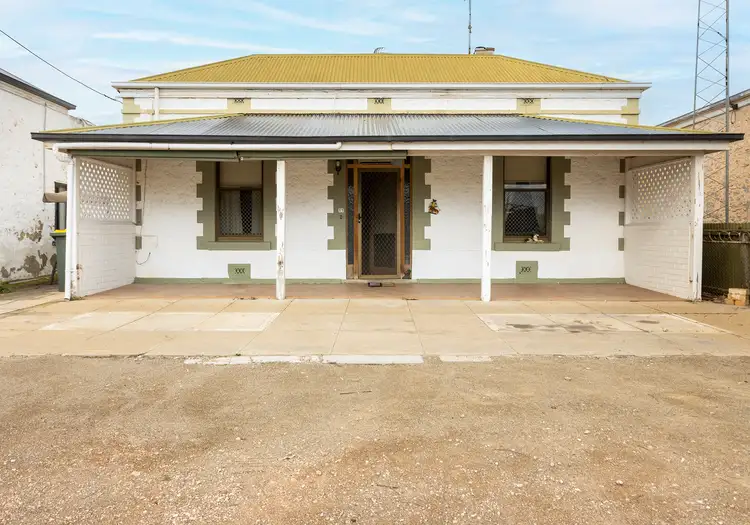 11 Stirling St, Wallaroo SA 5556